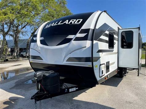 Mallard gives you room for the whole family to relax, dine or entertain. . Mallard rv for sale